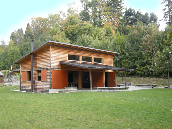 Refuge, façade "est" côté terrasse